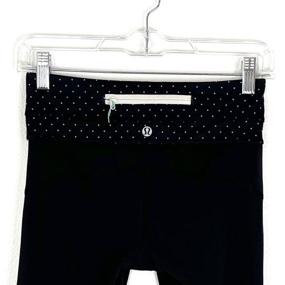 Lululemon Cropped Leggings Black White Stripe Athleisure Retro 4 - Picture 6 of 10